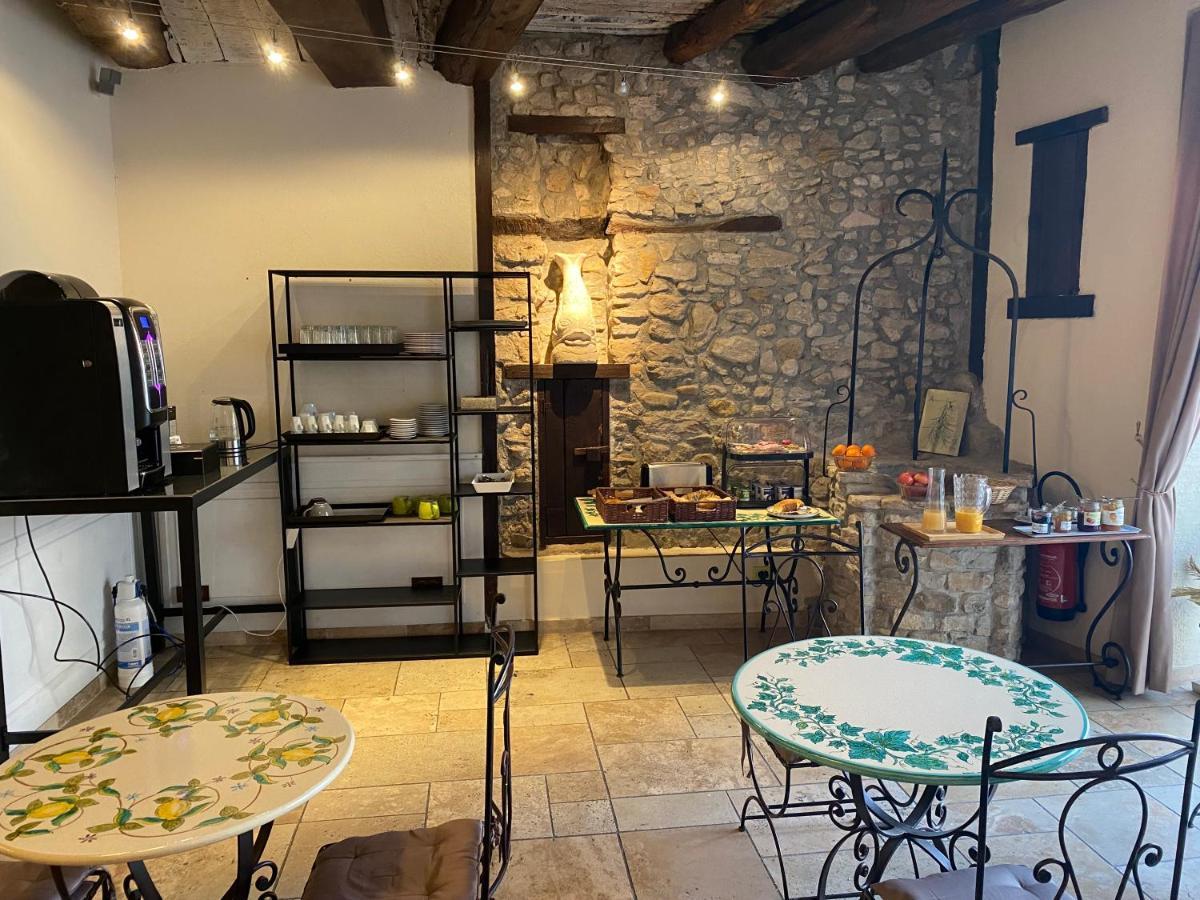 Chateaux Demeures Vallee De L'Arc Trets Eksteriør bilde